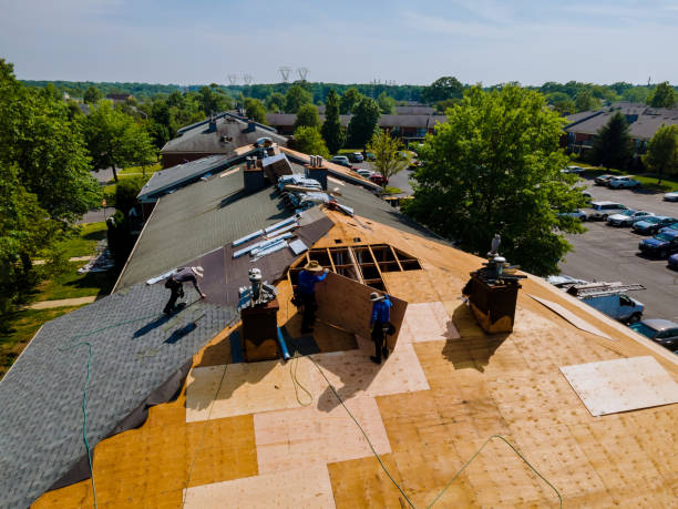 24/7 Emergency Flat Roof Repair experts in Pewaukee, WI